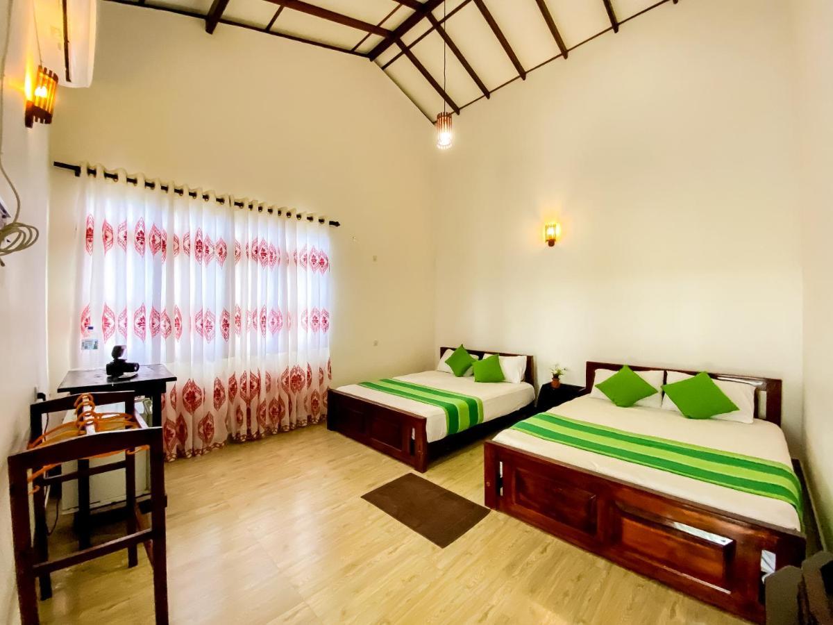 Lavender Home Yala Safari Tissamaharama Exterior photo